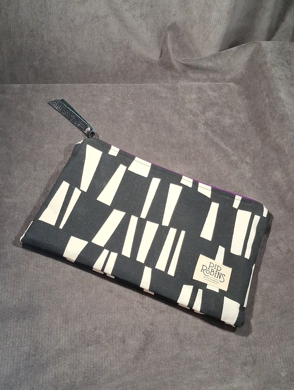 Pip Robins Accessories Black White Canvas Bag with Purple and Silver Zip NEW